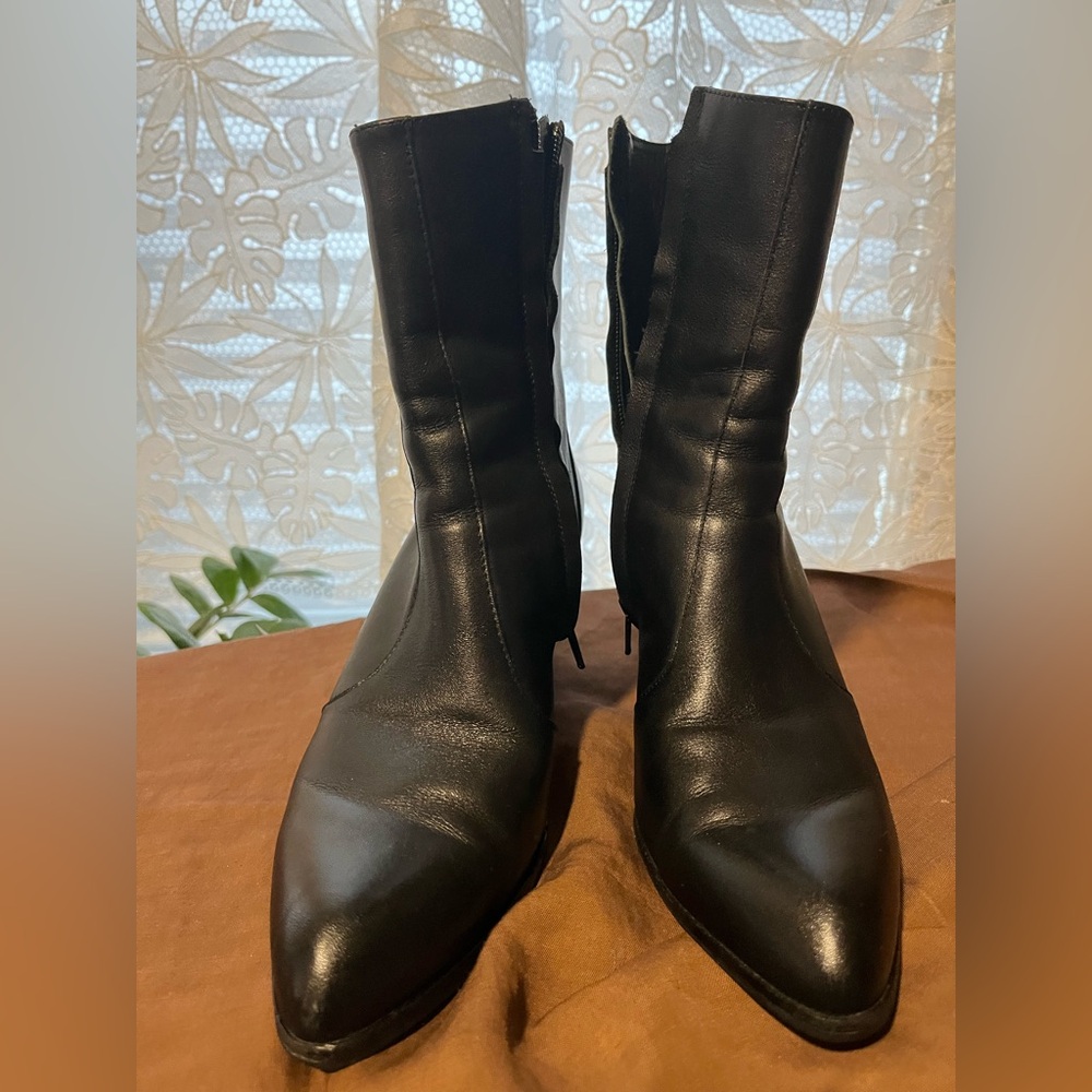 INTENTIONALLY BLANK Sleek Black Ankle Boots